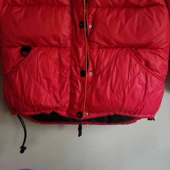 Vintage Tommy Hilfiger Red Puffer Jacket - Picture 6 of 8